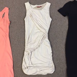 SELLING AS BUNDLE: 7 dresses